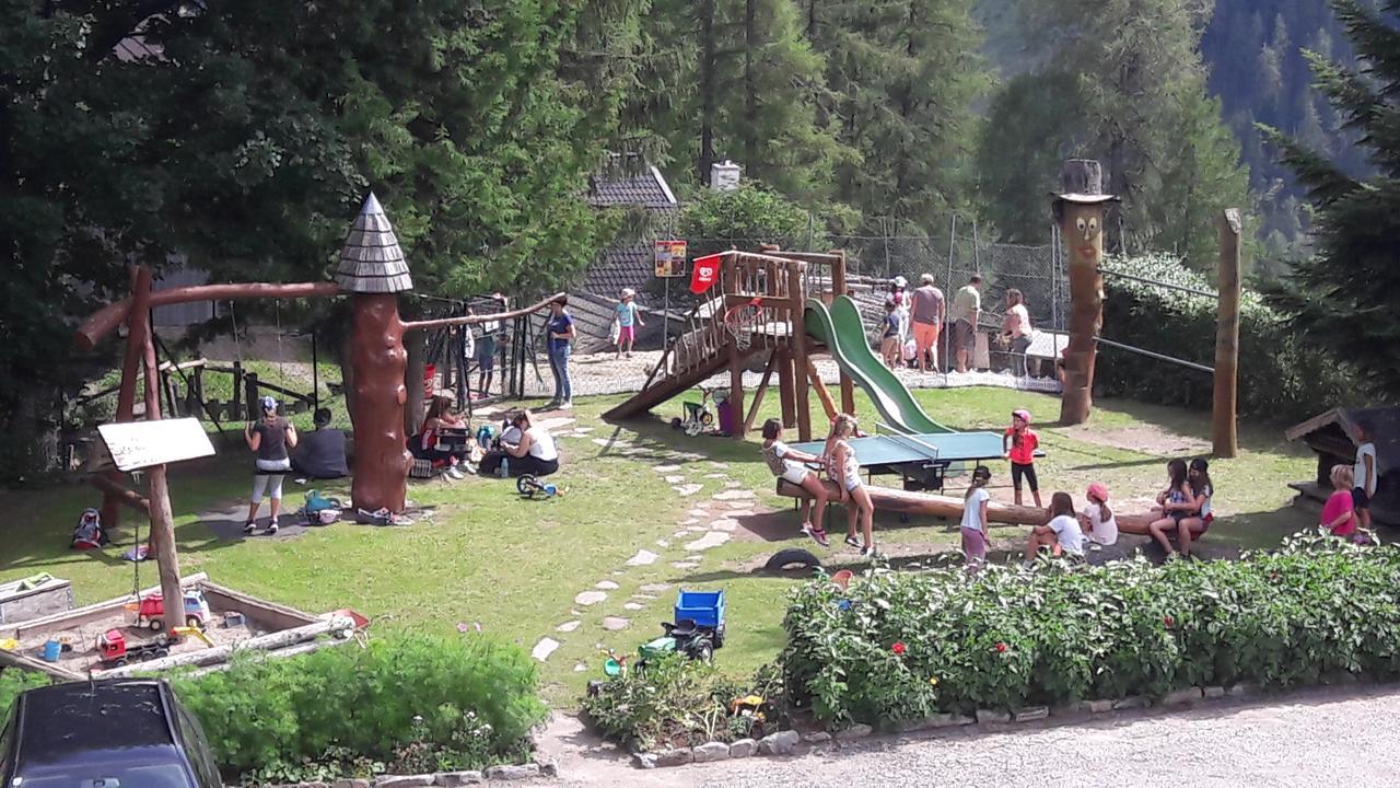 Familienpension Gletscherblick Heiligenblut Eksteriør bilde